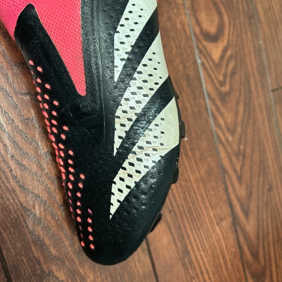 Adidas Predator Accuracy Plus Men’s Sz8 Cleats main image 9